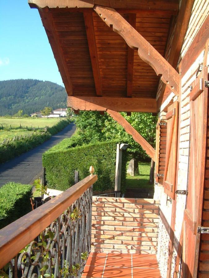 Albergue Eskerika Exclusivo Peregrinos Esquerica Екстер'єр фото